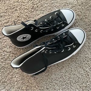 Converse Chuck Taylor All Star Lift Platform Leather size 8W/6M